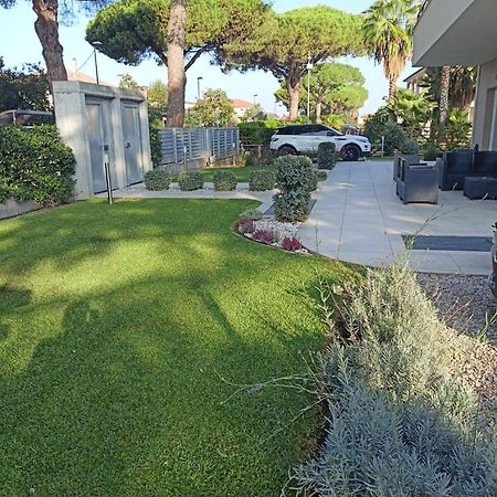 Assteas Rooms Paestum Esterno foto