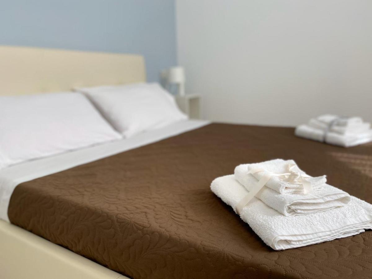 Assteas Rooms Paestum Esterno foto